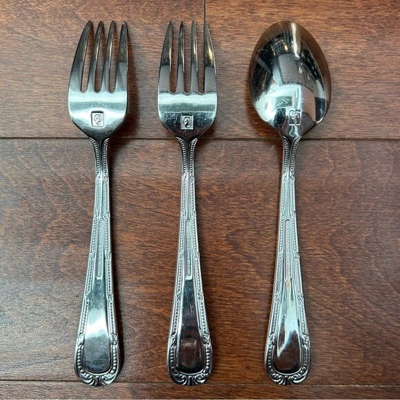 Waterford Russborough Stainless Steel Flatware Silverware Mixed Set, 9 Pieces - Picture 8 of 16